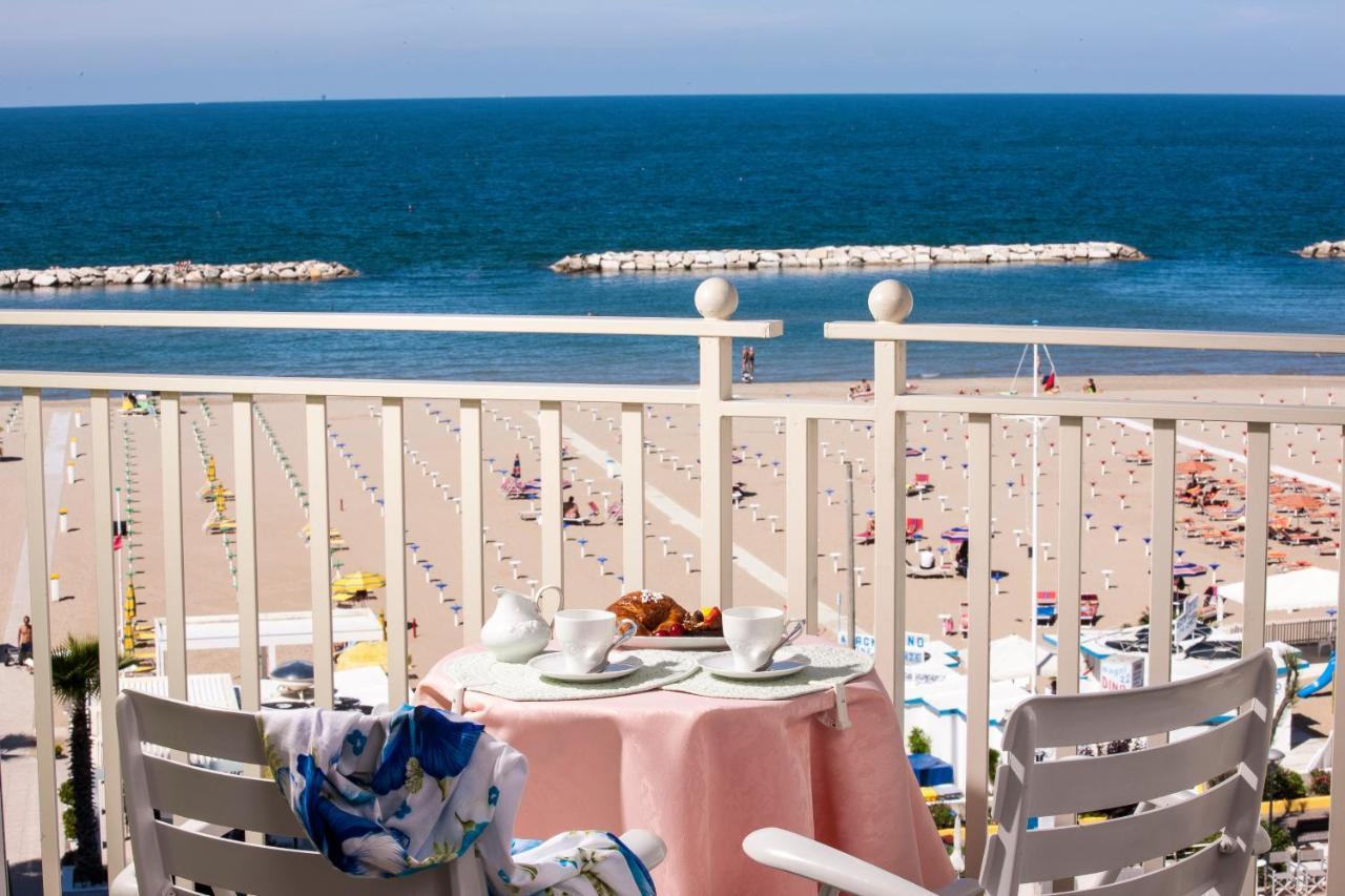 Beach Residence Gabicce Mare Exterior foto