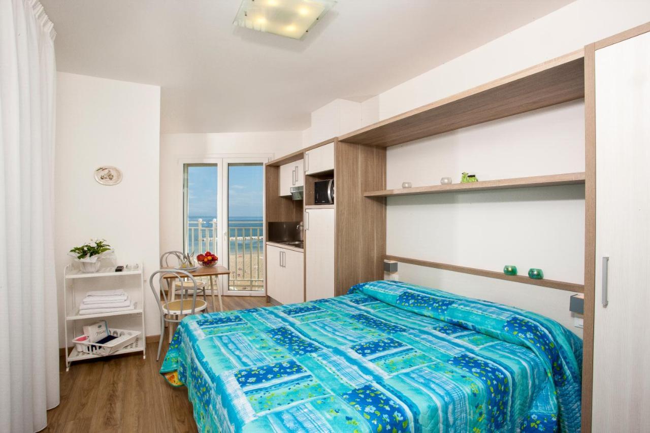 Beach Residence Gabicce Mare Exterior foto
